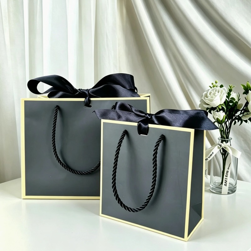 Zwart-wit kraftpapieren cadeau - Event Party Box recensie en prijs